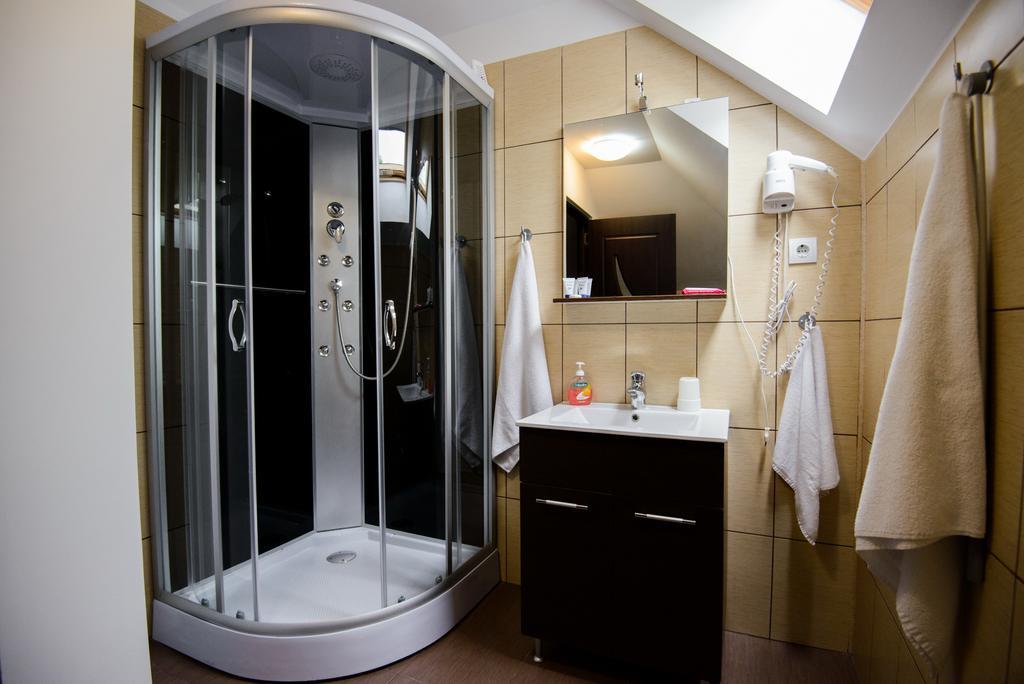 Cetate Residence บราชอฟ ภายนอก รูปภาพ