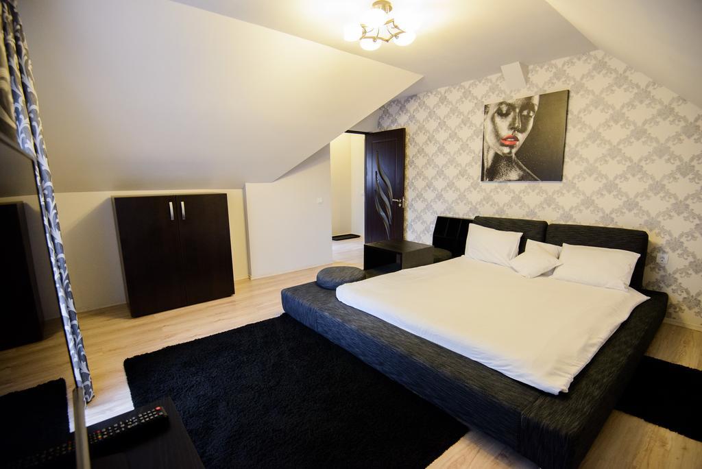 Cetate Residence บราชอฟ ภายนอก รูปภาพ