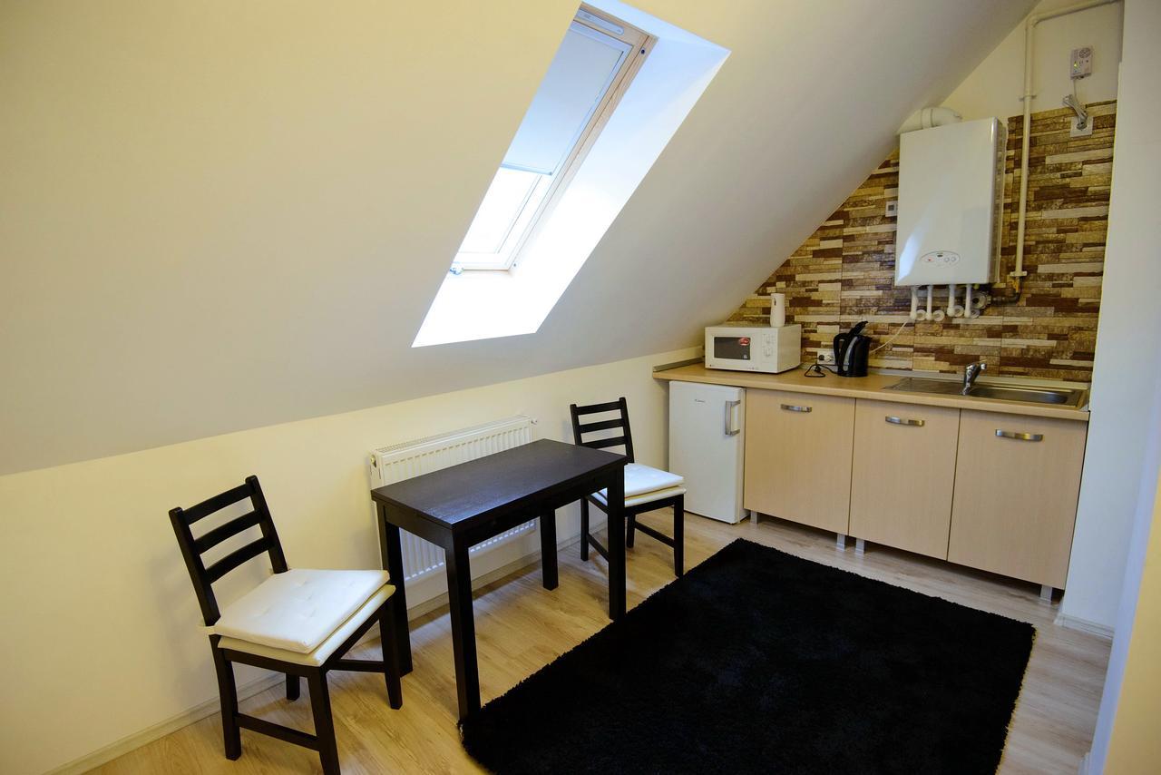 Cetate Residence บราชอฟ ภายนอก รูปภาพ